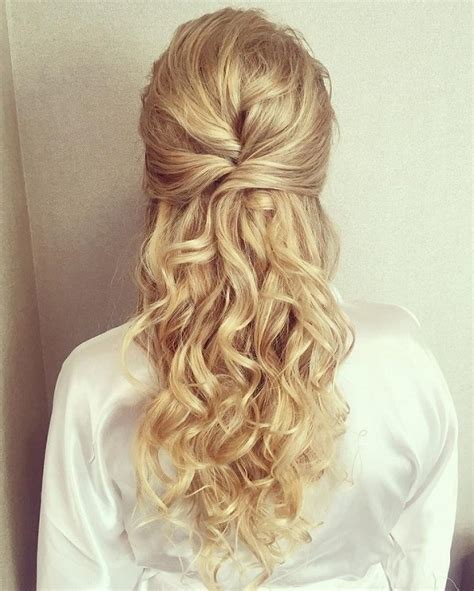 Top 3 Half Up Half Down Wedding Hairstyles To Try
