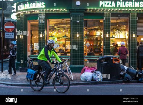 Pedibus London Hi Res Stock Photography And Images Alamy