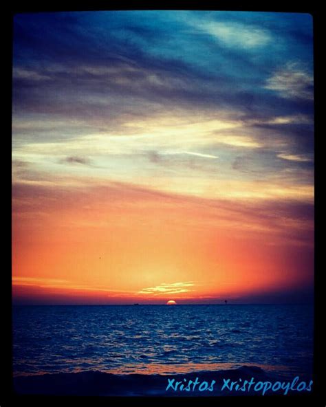 A Magical Sunset 🌇 On The Beach 🌊 👌 ☺ 💖 Beach Photography Decor