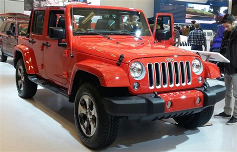 Known as geely for short, this powerhouse chinese automaker owns the lotus and volvo nameplates. Fca, tutti i piani di Marchionne su Jeep, Alfa Romeo e ...