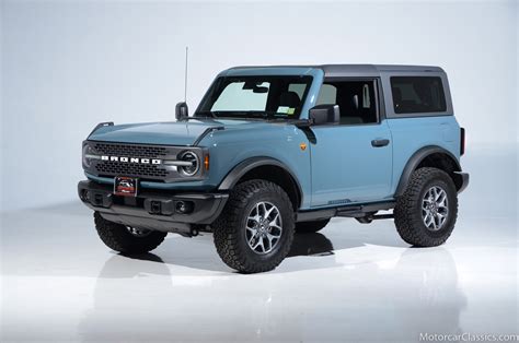 2022 Ford Bronco Badlands 2 Door Will Make You Feel Area 51 Blue About