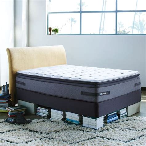 Sealy and serta were two of the first mattress companies in the united states. Sealy Posturepedic Hotel Mattress.