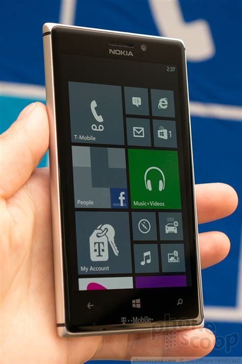 Hands On With The Nokia Lumia 925 For T Mobile Phone Scoop