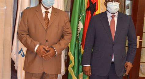 Conosaba Do Porto Tomada De Posse Dos Conselheiros Do Presidente Da RepÚblica Da GuinÉ Bissau