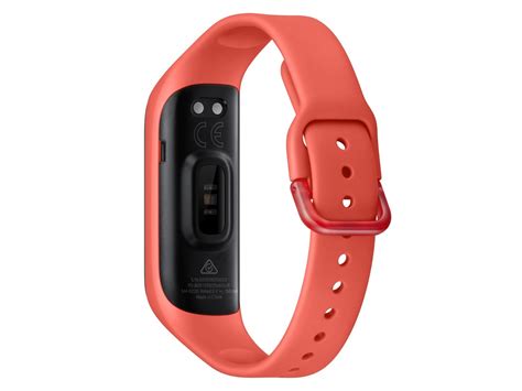 Why The Galaxy Fit 2 Looks Like The Fitness Tracker Of My Dreams