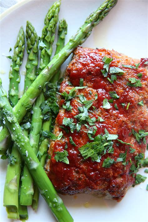 This turkey meatloaf is full of flavor, moist in the middle, and has become a reader favorite! 12 Healthy Meatloaf Recipes - How To Make Healthy Meatloaf ...