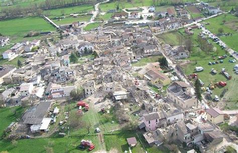 Era la sera del 6 aprile 2009, l'italia era sotto choc per le immagini del terremoto. Terremoto dell'Aquila, perché alcune zone furono ...