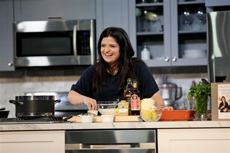Alex Guarnaschelli Shares Her Favorite Thing To Cook Kitchn