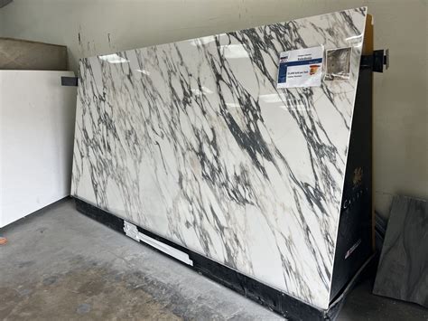 Our Collection | Porcelain | Kaledonia — Austin Granite Direct