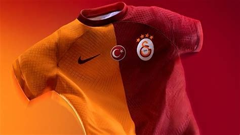 Galatasaray Futbol Takımının Yeni Sezonda Giyeceği Iç Saha Forması