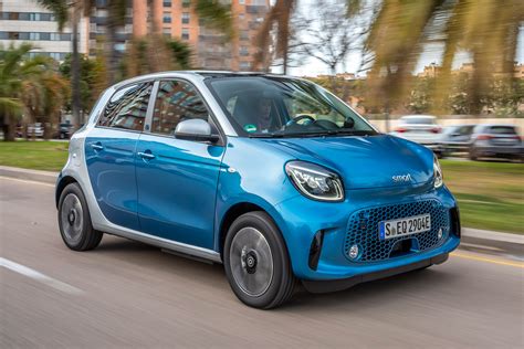 New Smart EQ ForFour 2020 review | Auto Express