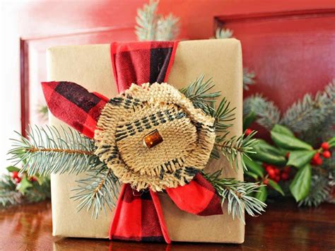 Check spelling or type a new query. Easy Christmas Gift Wrapping Ideas - Quiet Corner