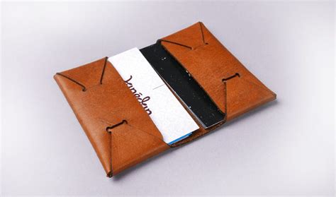 card holder kulit | Card holder leather, Card holder, Diy ...