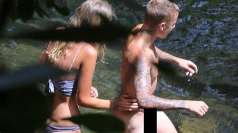 Justin Bieber Y Amigas Desnudos En Haw I Rosario