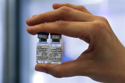 У Београд стигле компоненте за производњу вакцине 