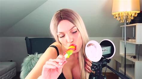 Asmr Popsicle Eating Licking Biting Dio Intense Mouth Sounds Porn Video On Brownporn