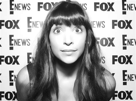 Hannah Simone New Girl From Bones New Girl And More Fox Stars Stop By