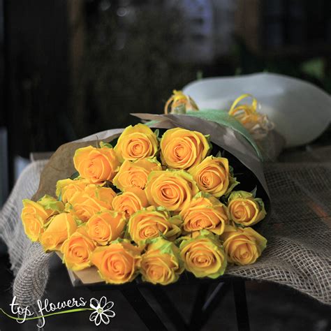 Classic Bouquet Of Yellow Roses Delivery In Sofia And The Country