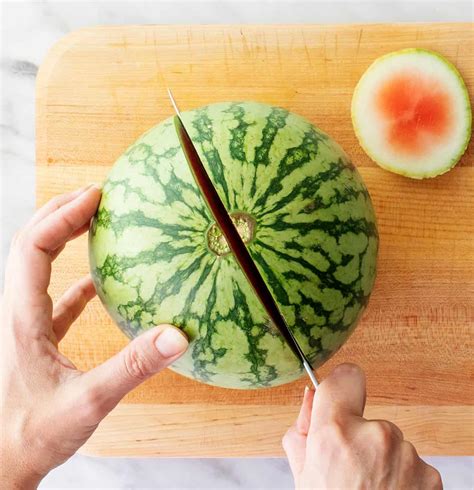 How To Cut A Watermelon Recipes Net
