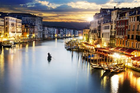 Download Venice At Night Wallpaper Gallery