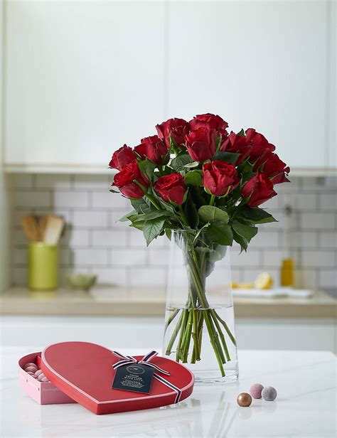 valentine s red roses and chocolate t mands in 2021 valentines red roses valentines red