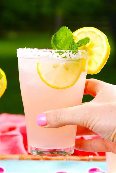Pink Senoritas Vertical Tequila Drinks Easy Best Tequila Refreshing Summer Cocktails Party