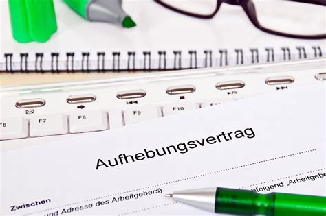 Die kündigung des arbeitsverhältnisses aus finanziellen oder. Aufhebungsvertrag: Kostenloses Muster zum Download ...