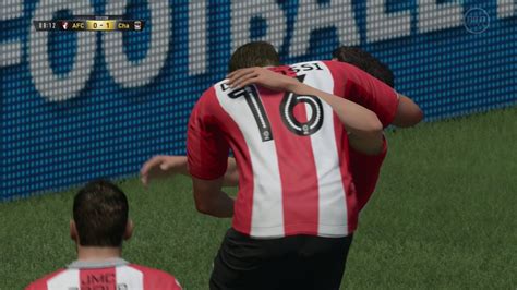Proseguono le sbc su fifa 21! Fifa 17 Ultimate Team Marco Van Basten Review - FIFA's ...