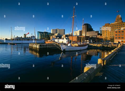 Halifax Nova Scotia Harbour Hi Res Stock Photography And Images Alamy