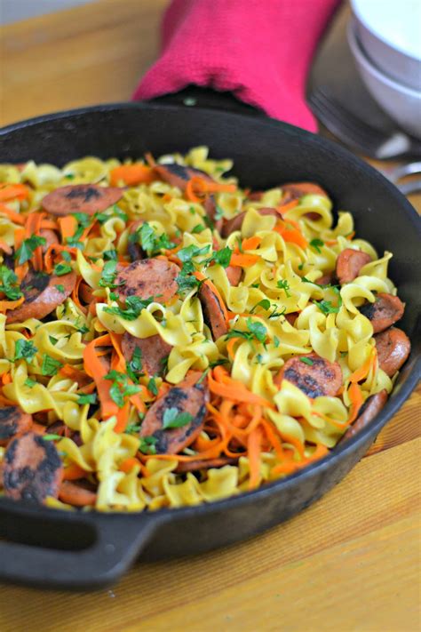 Just pick your vegetable and scroll to the section to find tons of options kids will love! Kielbasa and Noodles - 4 Hats and Frugal