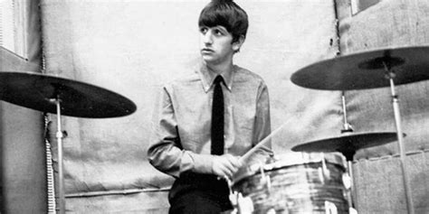 Undíacomohoy Pero De 1962 Ringo Starr Debuta Con The Beatles Barrio