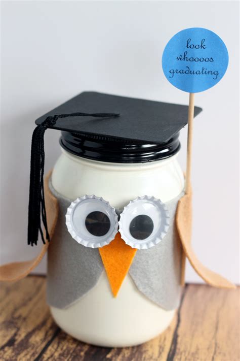 The best graduation gift ideas ever! How to Make a Graduation Mason Jar Gift - The Country Chic ...