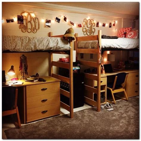 23 College Dorm Room Ideas For Lofted Beds 19 Dorm Room Layouts