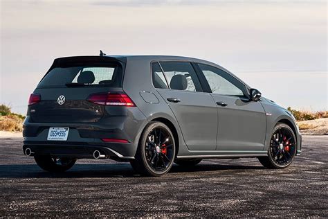 The popular volkswagen golf heads into its seventh generation for 2016. Volkswagen Golf GTI 2020: Deportivo, elegante y radical ...