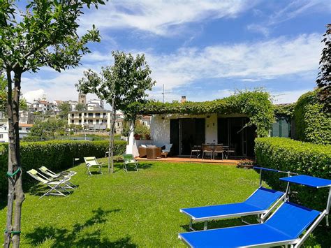 At just 62 square metres, this small house worries less about size and more about the beautiful. Garden House, Ravello - Updated 2019 Prices