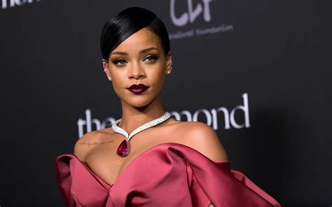 Rihannas New Makeup Line Is Launching This Month Spences Beauty