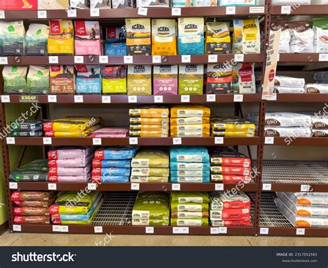 Dog Food Display Royalty Free Images Stock Photos And Pictures