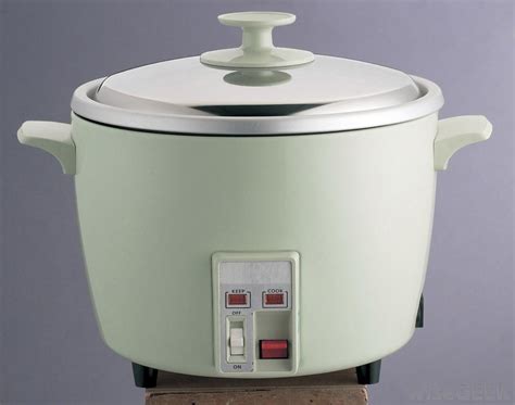 You can even use any type of rice many experienced rice cooker users will rinse their rice before they put it in the cooker. How Do I Choose the Best Water-To-Rice Ratio for a Rice ...