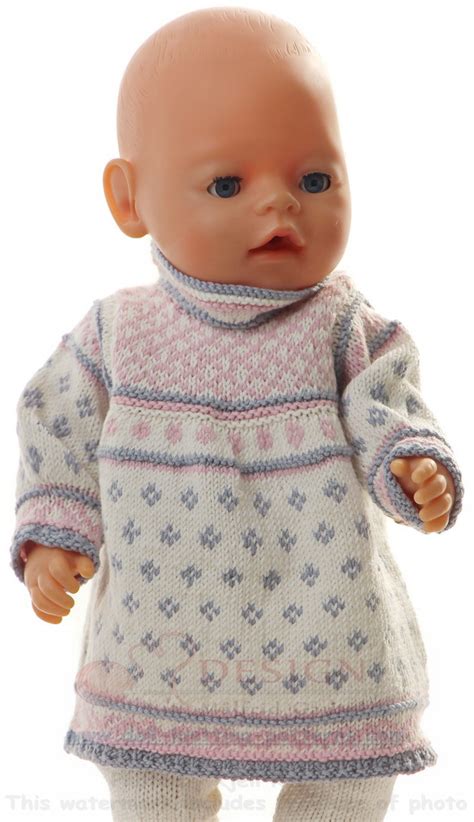 Free baby blanket knitting pattern. Knitted doll clothes pattern