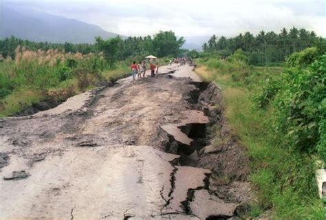 Although officials said the volcanic unrest was not accompanied by an earthquake. Seismós - P // P