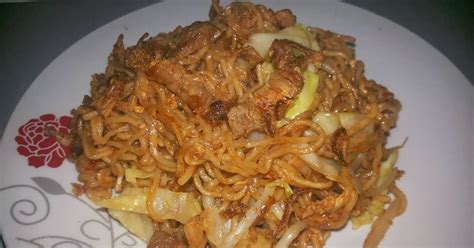 (** tiada di dalam video) 1)rebus kan tulang 2)masukkan sup bunjut, rempah sup, rempah 3 sekawan, bawang goreng 3) mee kolok ori sarawak | #waronghunter. Tertunailah Hasrat Di Hati: Resepi Mee Kolok Goreng Ala ...