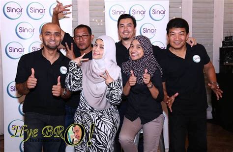 Sinar (formerly known as sinar fm)1 is a malaysian malay language radio station operated by astro holdings sdn bhd. 2015- Sinar FM reinvented its brand