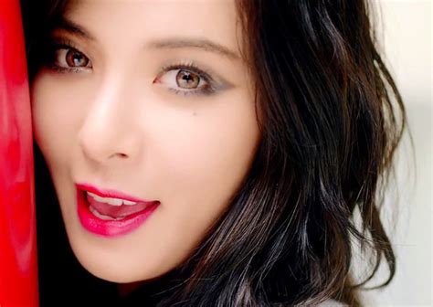 Make Peace With Yourself Hyuna 빨개요 Red Inspired Makeup
