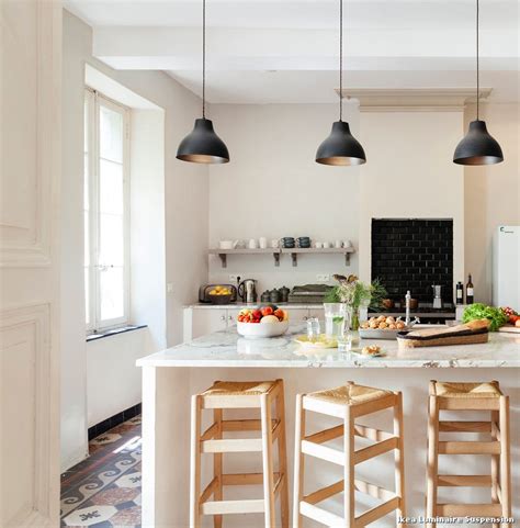 Quel type d intérieur pour votre chalet en bois habitable de desserte cuisine bois, origine:pinterest.fr la cuisine en bois massif en beaucoup de photos, kate marker interiors grant residence, c d4c a74bac d5b1 736 1102, 30 incredible diy kitchen pallets ideas you should not miss, épinglé. Lampadaire cuisine ikea - Design en image