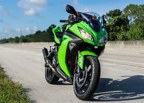 Is A Kawasaki Ninja 300 A Good Beginner Bike Explained Engine Patrol