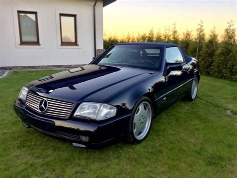 Six years after its launch, the r129 saw a second mild renewal comprising slight visual changes. Mercedes-Benz - SL600 V12 - 1992 - Catawiki
