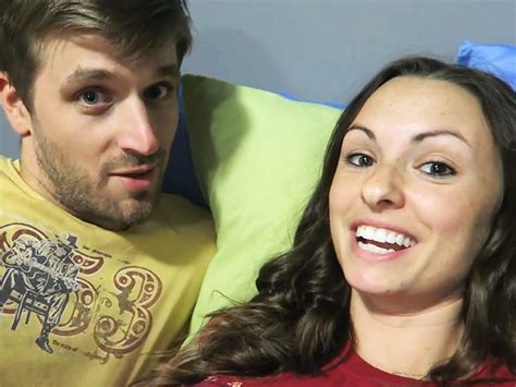 Youtube Stars Sam And Nia To Take Mini Vlogging Break Following