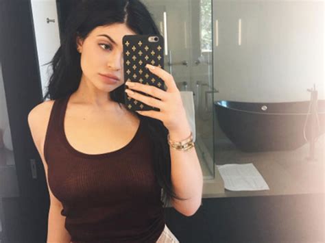 Kylie Jenner Addresses Sex Tape Rumours After Her Twitter Account Was Hacked Grazia