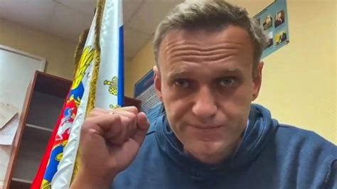 Russia Protests Opposition Leader Navalny And Hundreds Of Others Held Bbc News