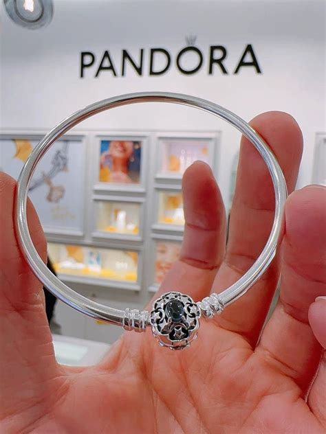 Pandora Moments Disney Aladdin Princess Jasmine Bangle 592342c01 Womens Fashion Jewelry